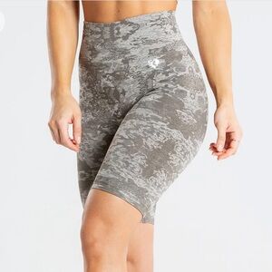 Women’s Best Camo Biker Shorts